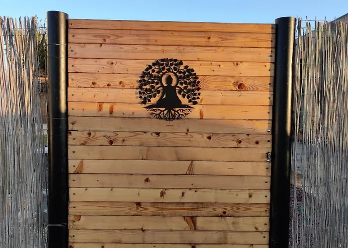 Daro Tiny House Penzion 3*